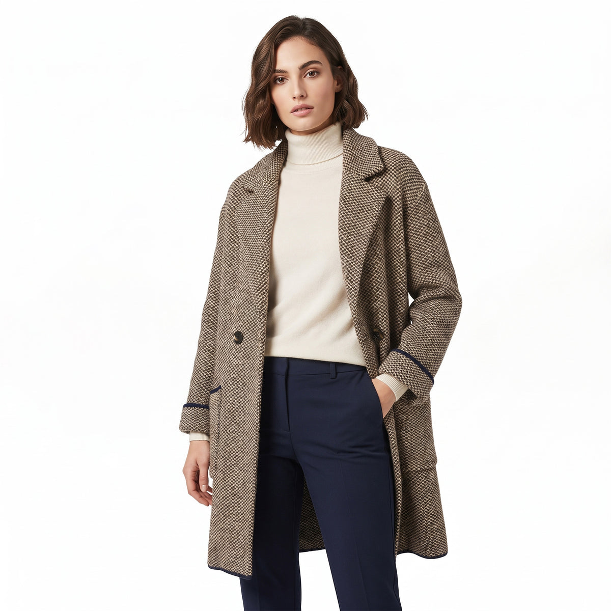 Cappotto Lungo in Maglia di Lana Vergine – BASE Milano